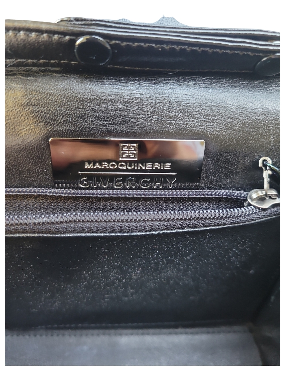 Givenchy Maroquinerie Nobile Leather Shoulder Crossbody Bag Black Noir Small - Picture 10 of 13